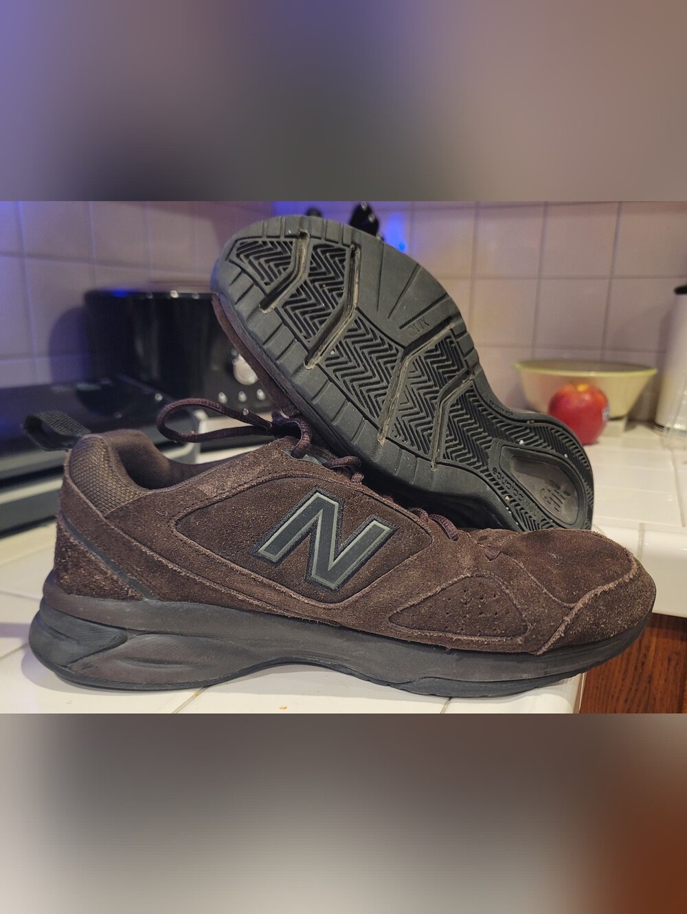 New Balance Men’s Brown Suede Casual Sneakers 9.5